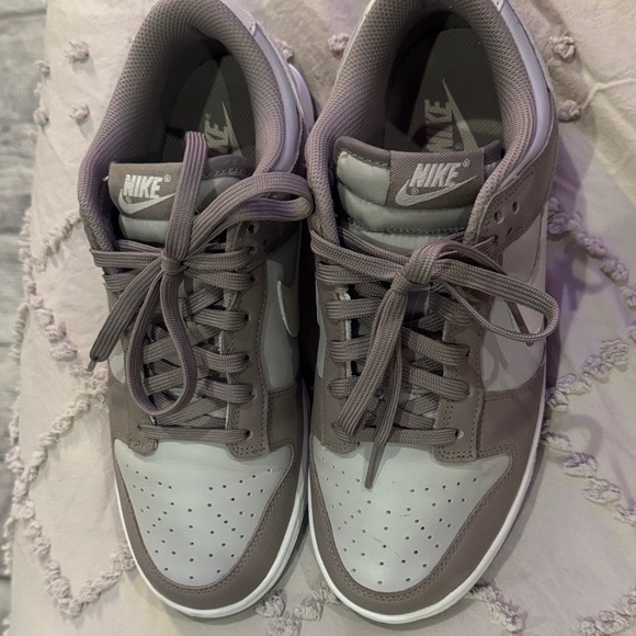 Nike Dunks - Picture 1 of 2